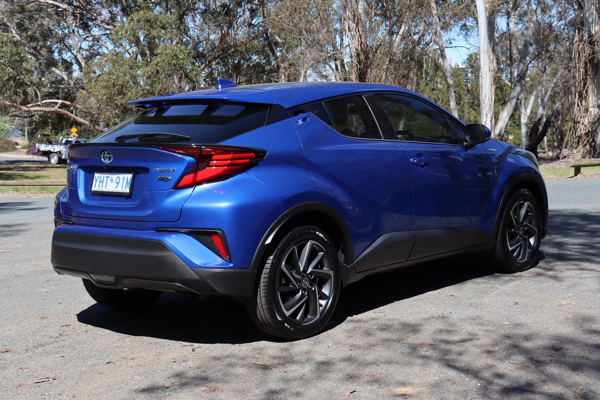 2020 Toyota C-HR Koba ZYX10R image 8