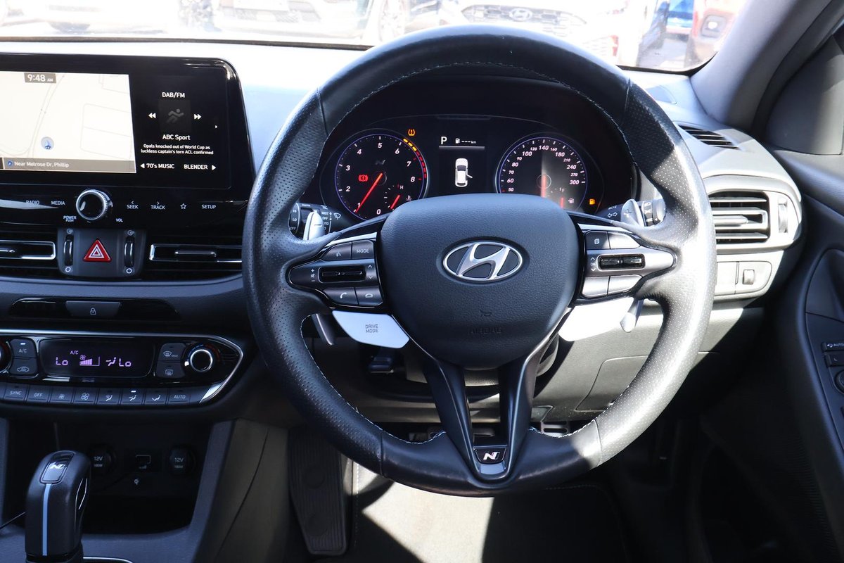 2025 Hyundai i30 image 10