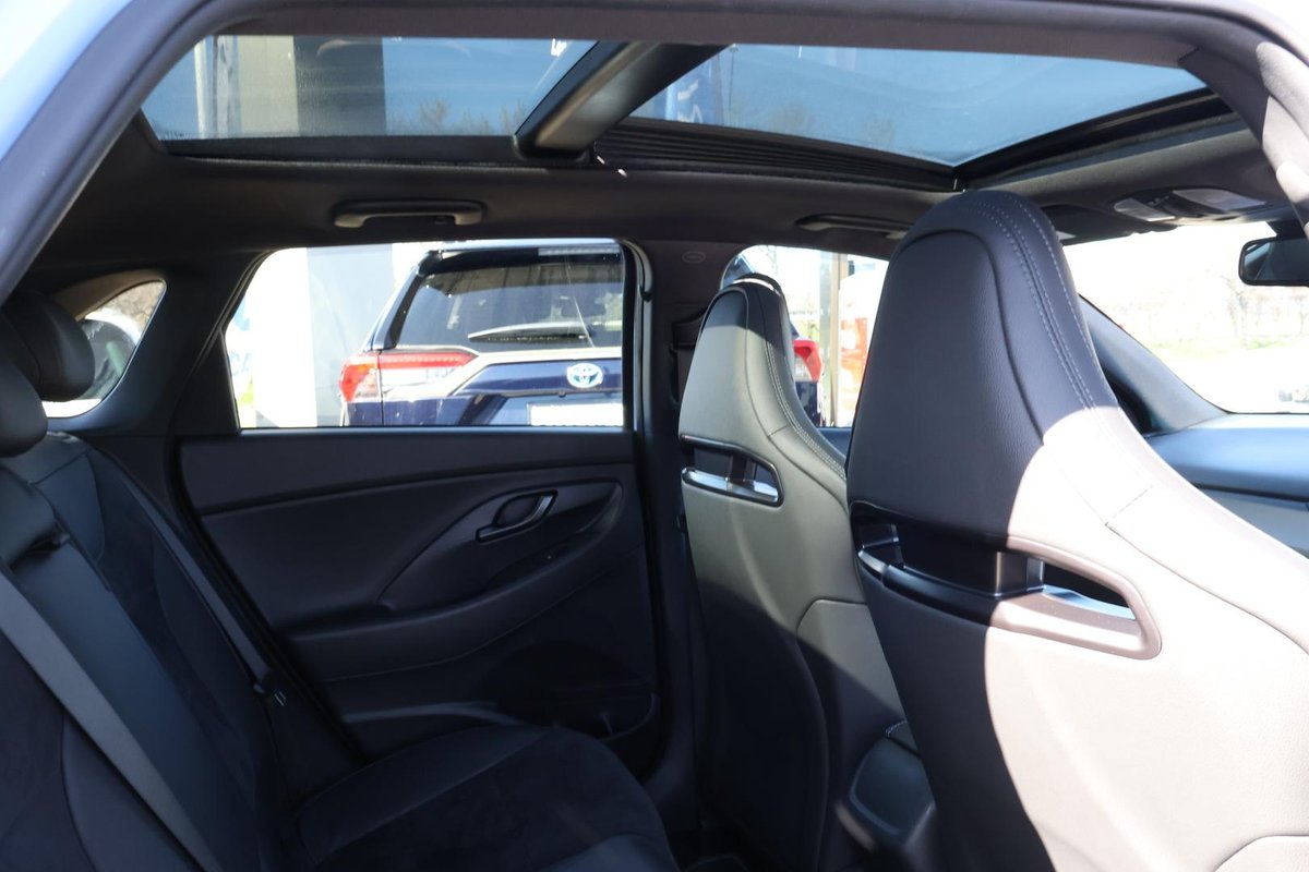 2025 Hyundai i30 image 26