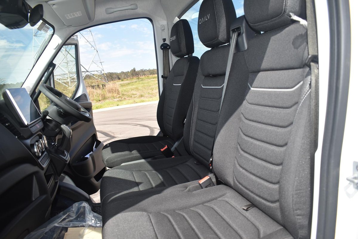 2026 Iveco Daily 50C18 image 14