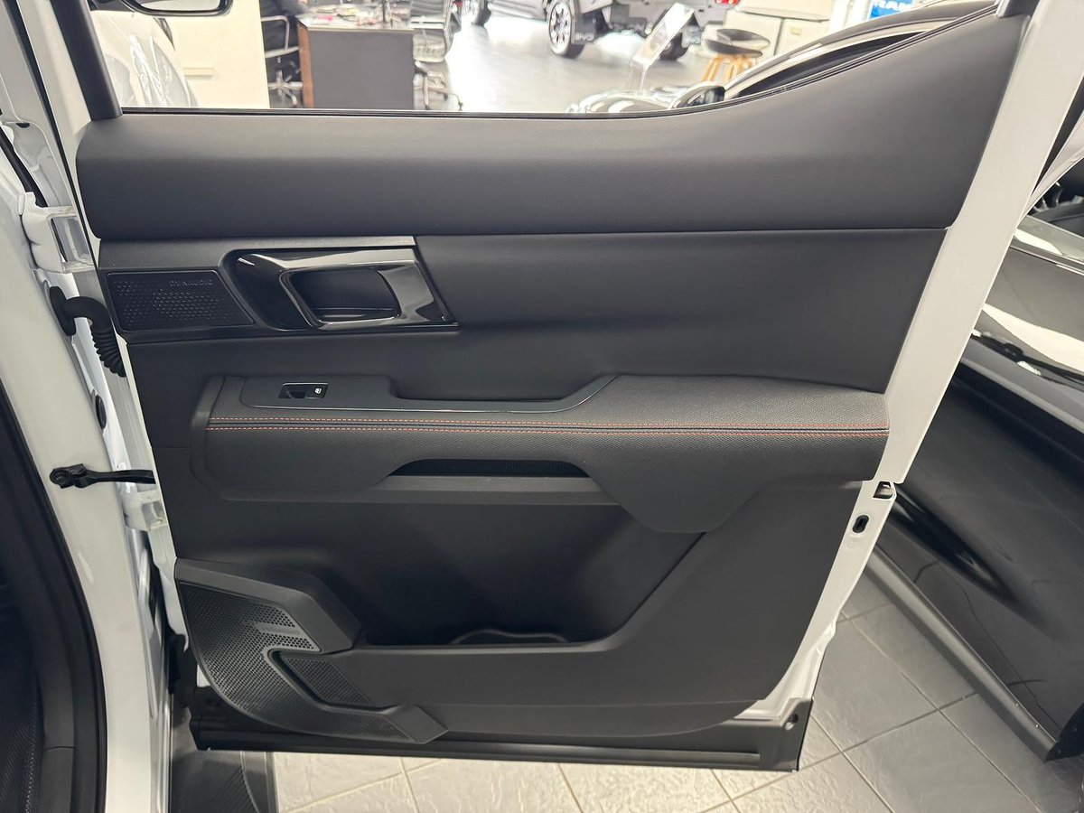 2026 BYD SHARK 6 Premium MY26 AWD image 10