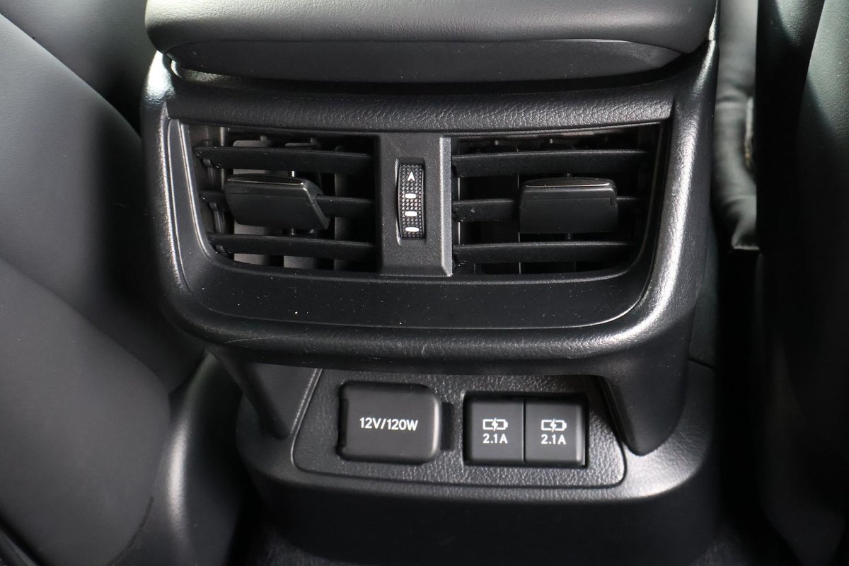 2020 Lexus ES 300h F Sport AXZH10R image 28