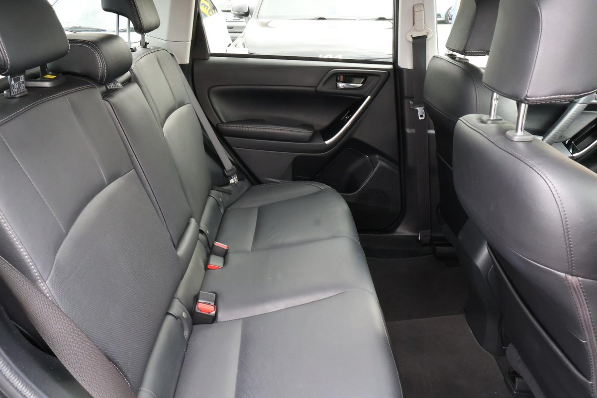 2024 Subaru Forester image 28