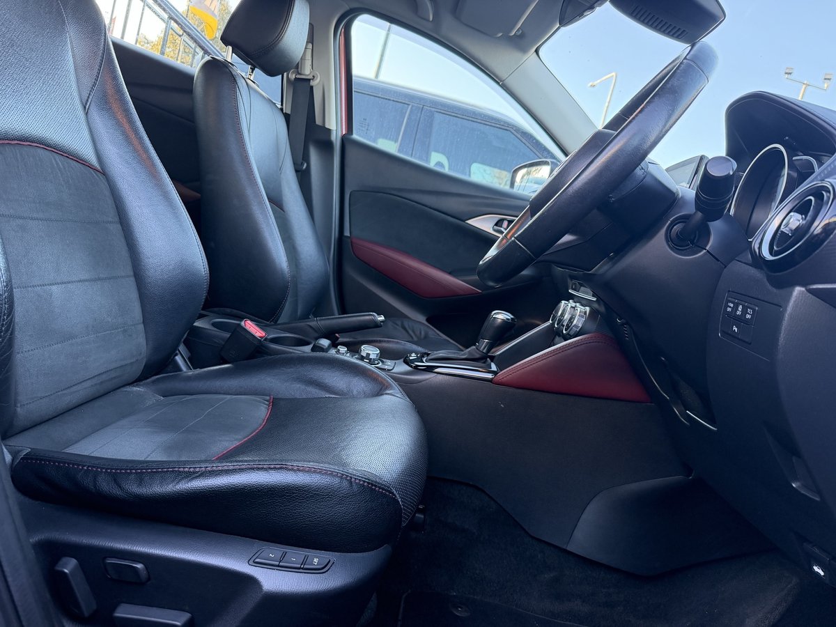 2017 Mazda CX-3 Akari DK image 10