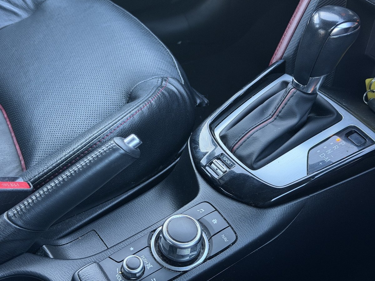2017 Mazda CX-3 Akari DK image 19
