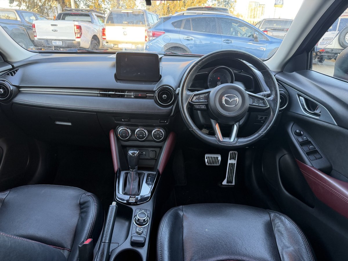 2017 Mazda CX-3 Akari DK image 9