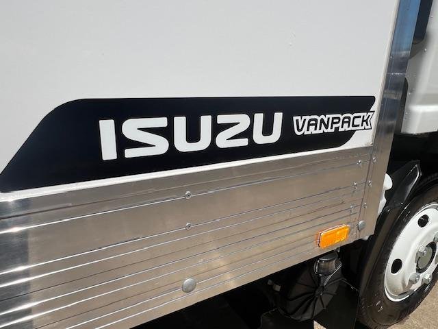 2026 Isuzu N Series image 9