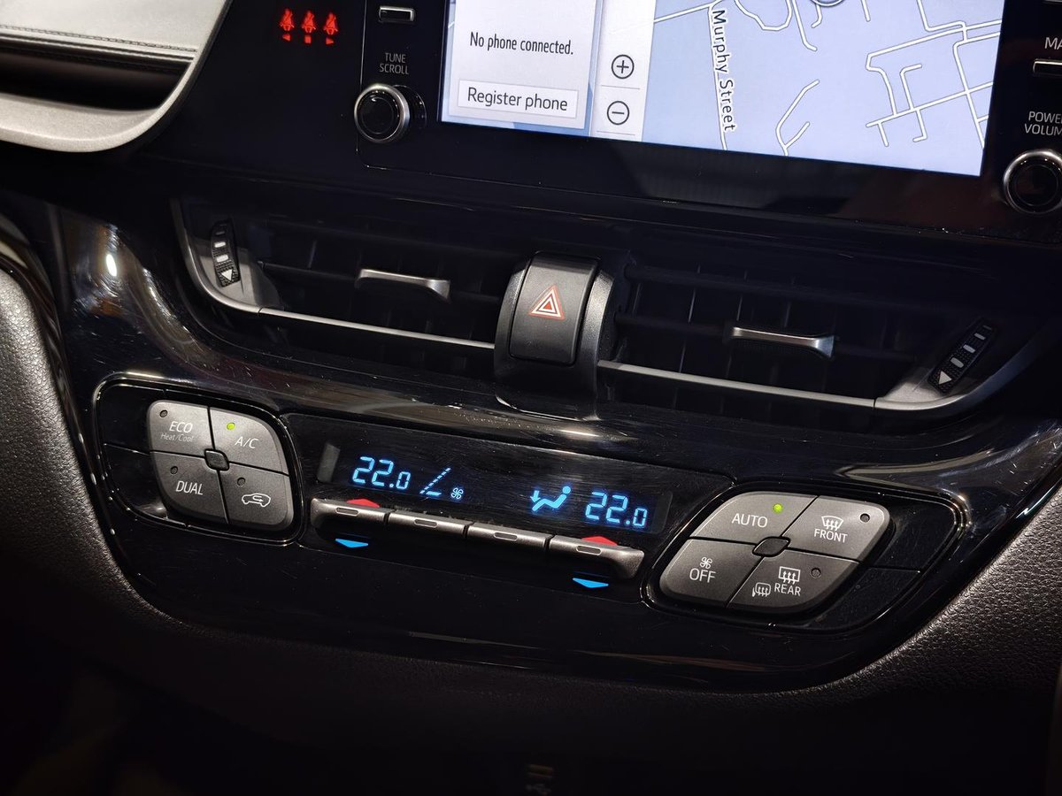 2021 Toyota C-HR GXL NGX10R image 12