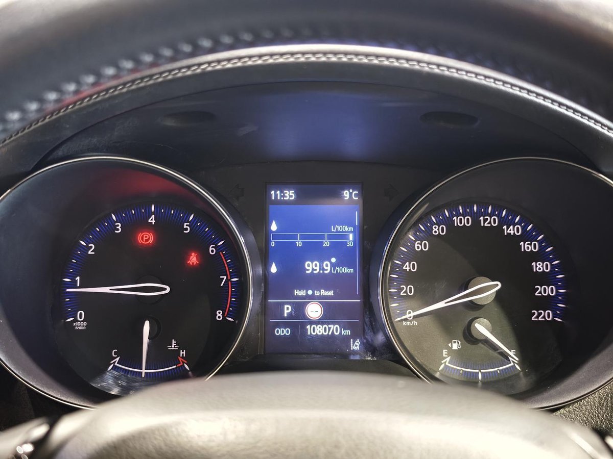2021 Toyota C-HR GXL NGX10R image 9