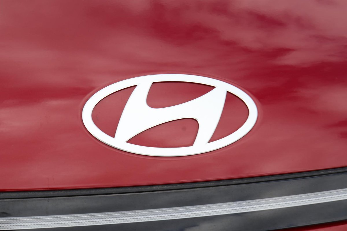 2025 Hyundai Kona Premium N Line SX2.V2 MY25 image 10