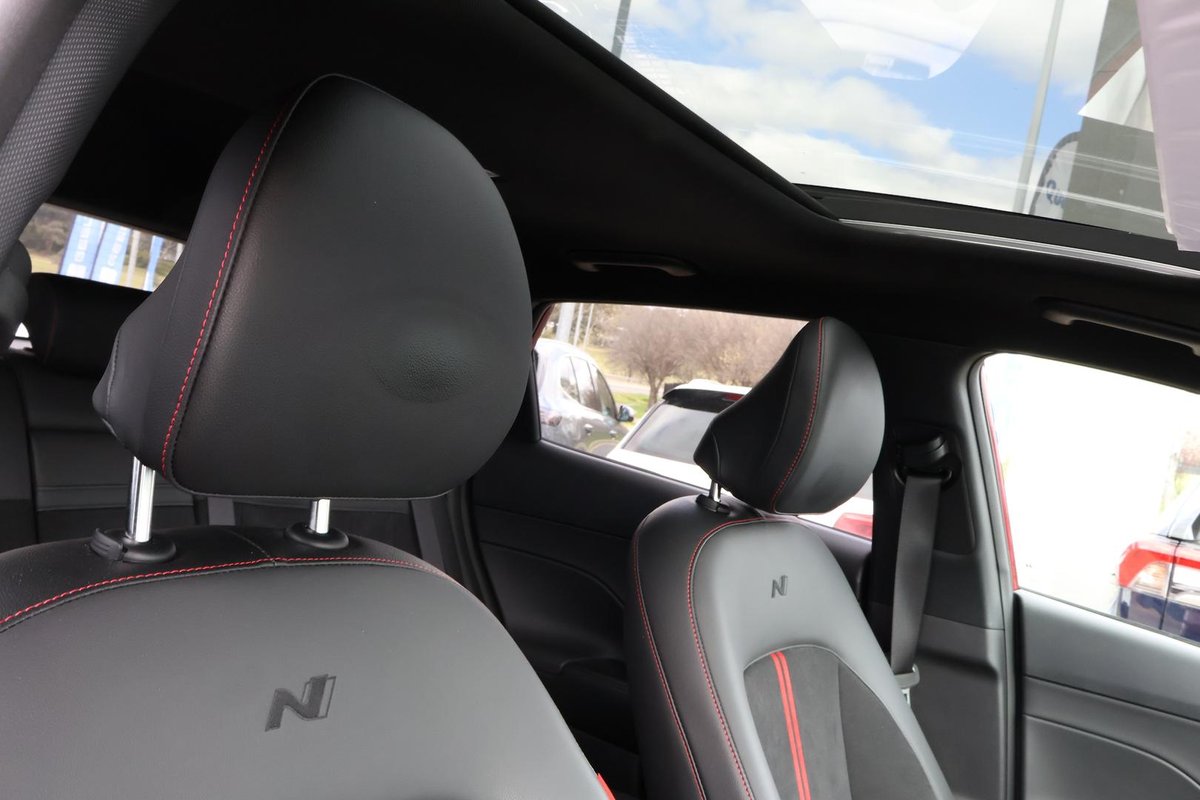 2025 Hyundai Kona Premium N Line SX2.V2 MY25 image 16