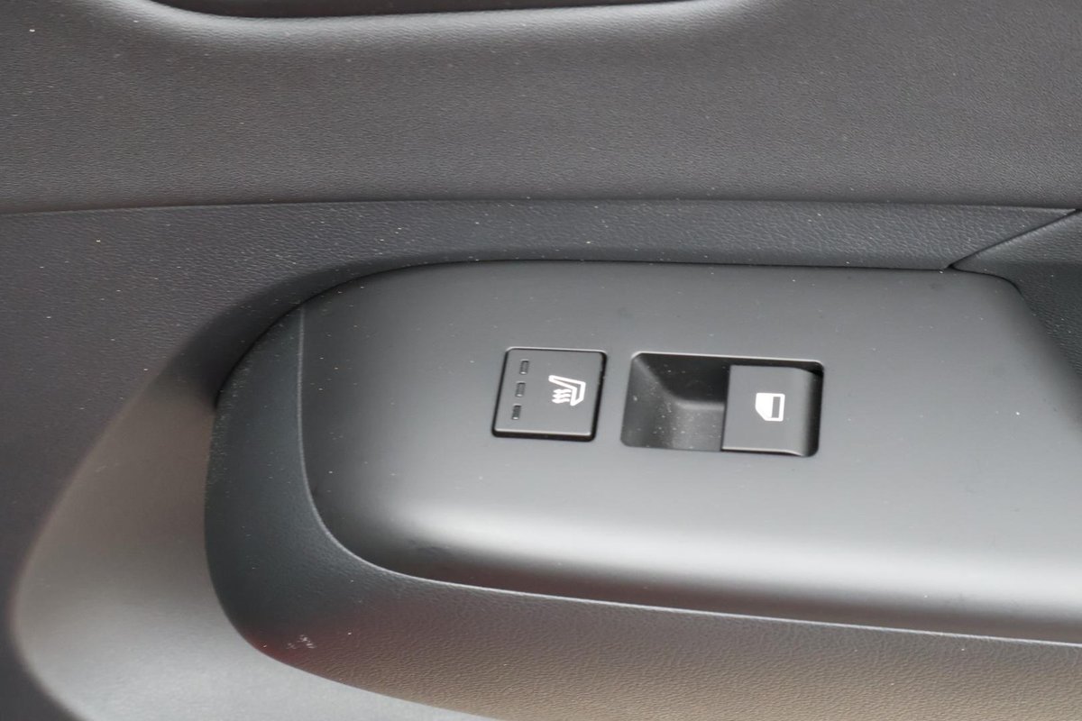 2025 Hyundai Kona Premium N Line SX2.V2 MY25 image 18