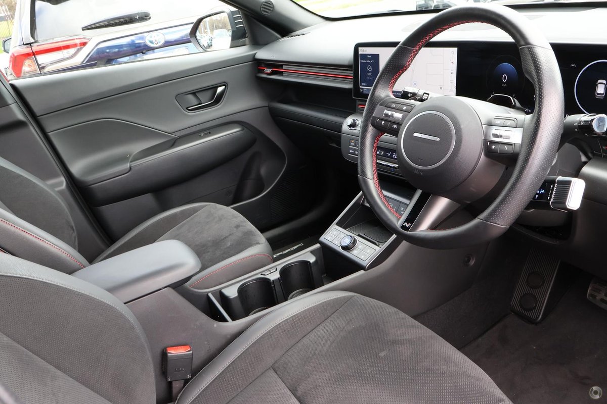 2025 Hyundai Kona Premium N Line SX2.V2 MY25 image 19