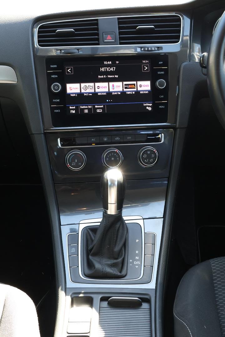 2018 Volkswagen Golf 110TSI 7.5 MY18 image 16
