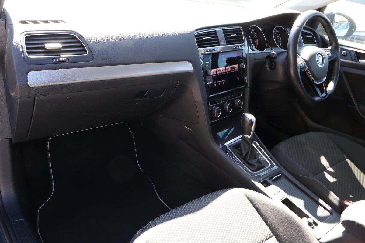 2018 Volkswagen Golf 110TSI 7.5 MY18 image 22