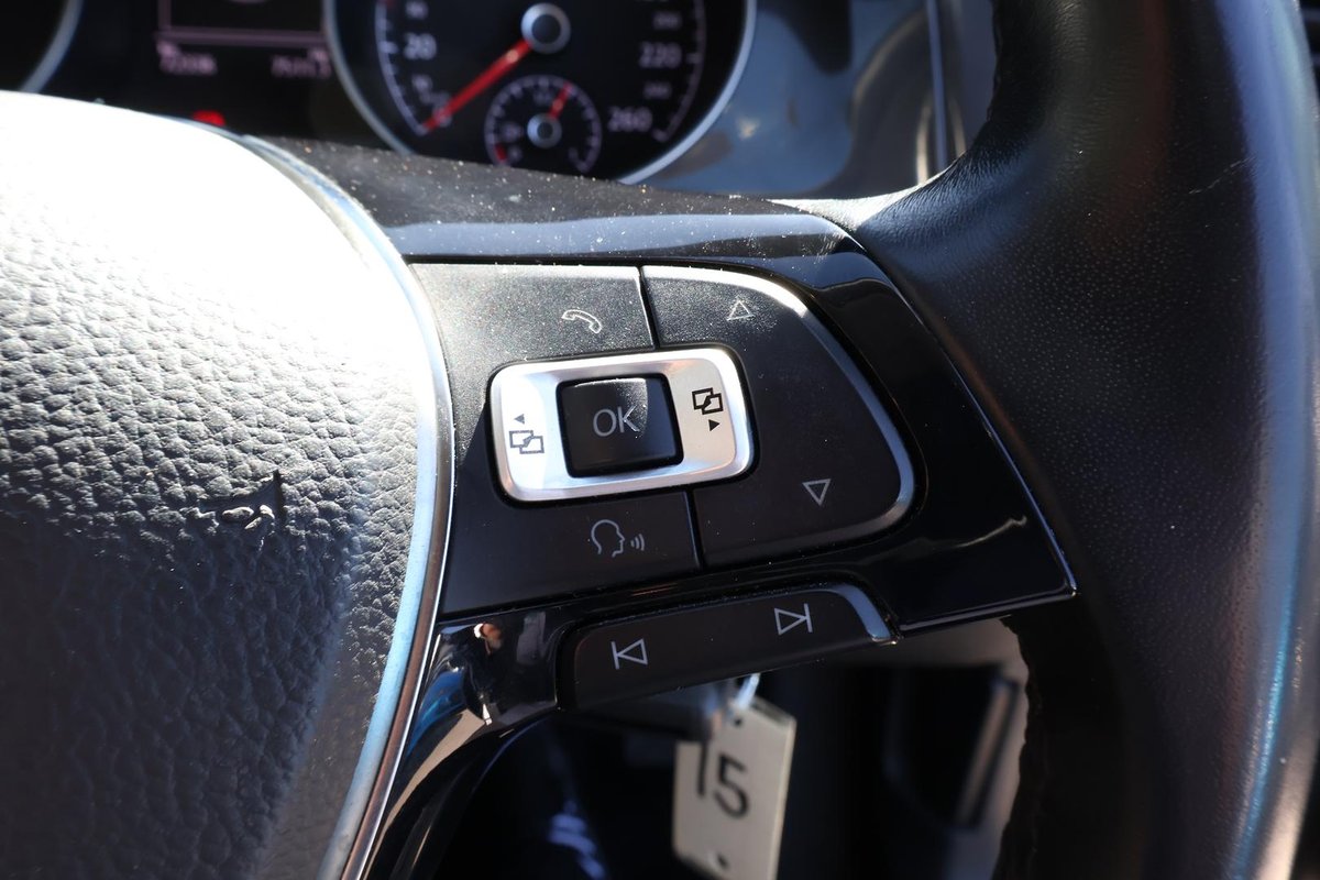 2018 Volkswagen Golf 110TSI 7.5 MY18 image 11