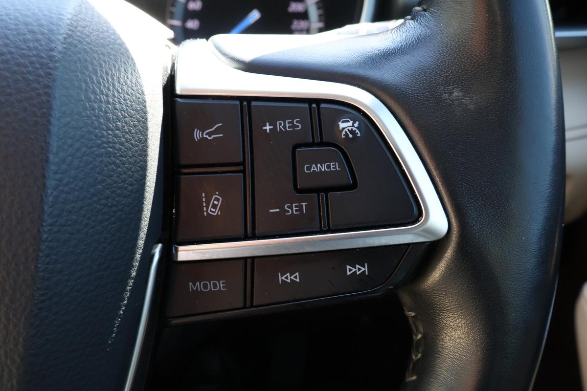 2021 Toyota Kluger Grande AXUH78R 4X4 On Demand image 12