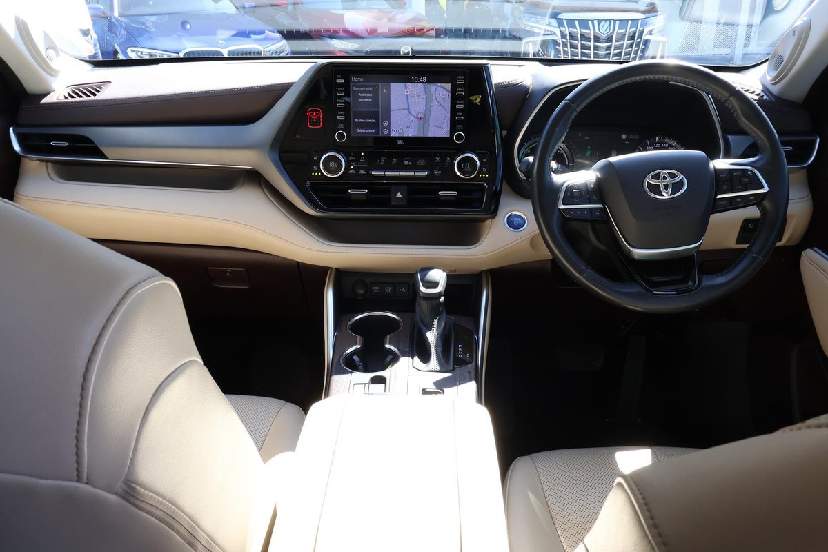 2021 Toyota Kluger Grande AXUH78R 4X4 On Demand image 9