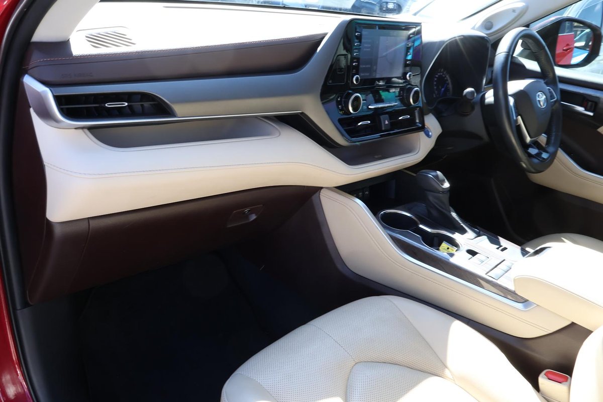 2021 Toyota Kluger Grande AXUH78R 4X4 On Demand image 27