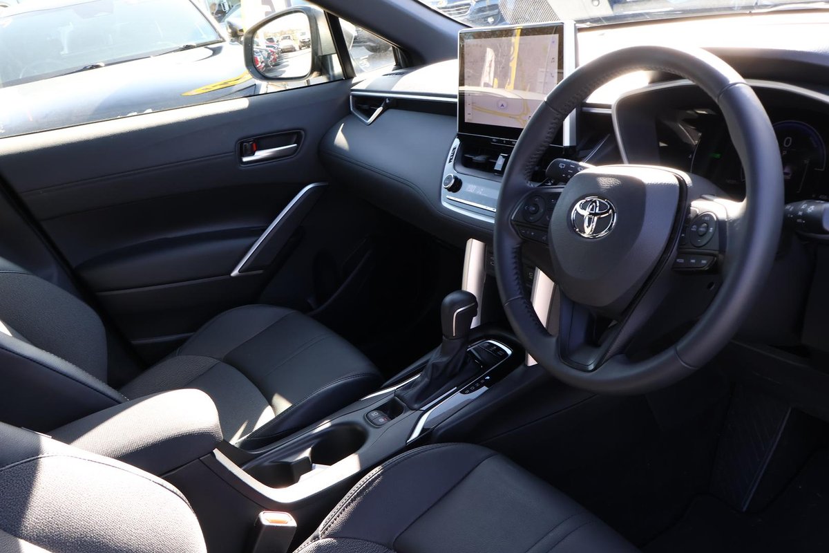 2024 Toyota Corolla Cross GXL MXGH10R image 7