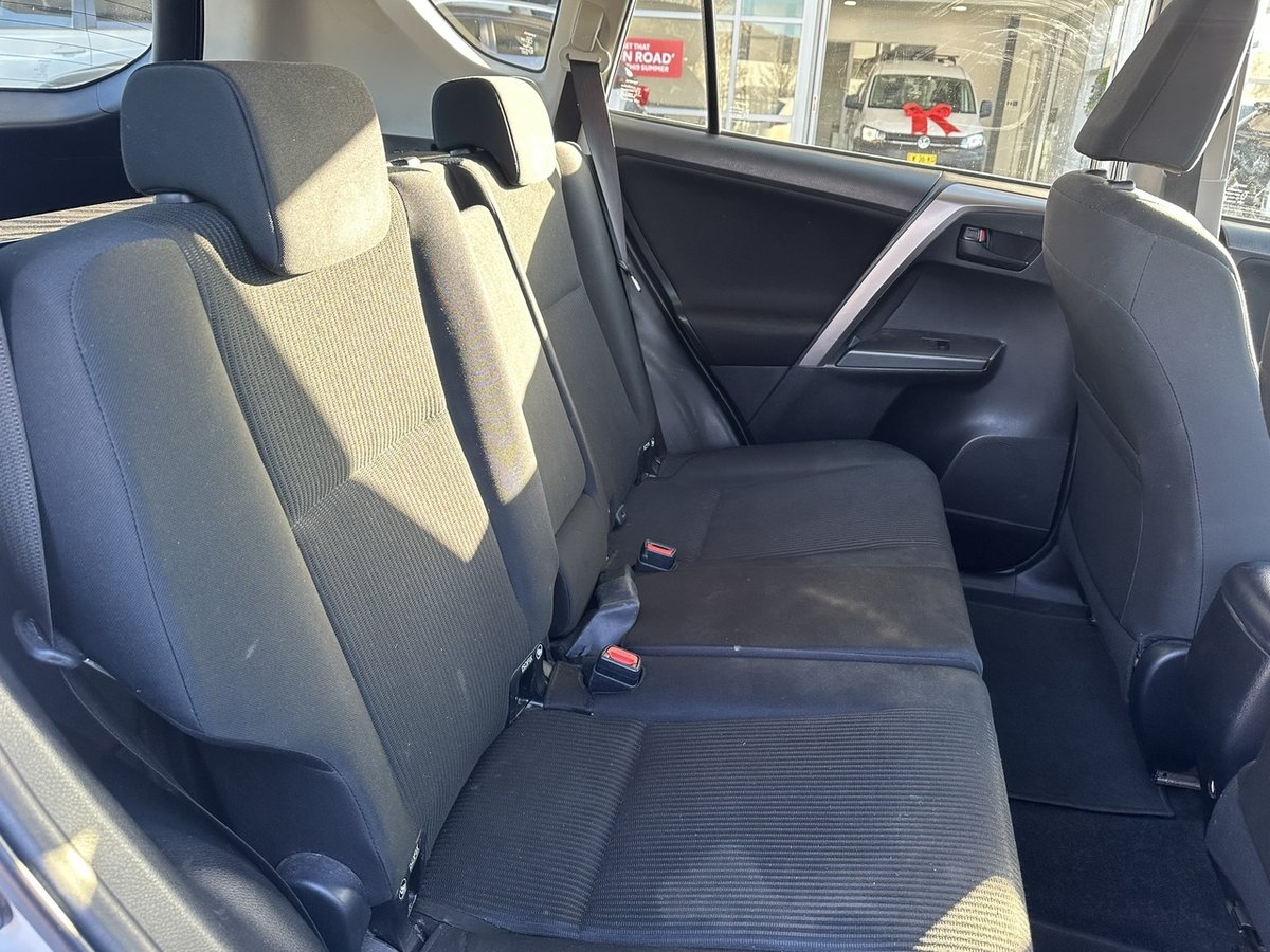 2018 Toyota RAV4 GX ASA44R AWD image 13
