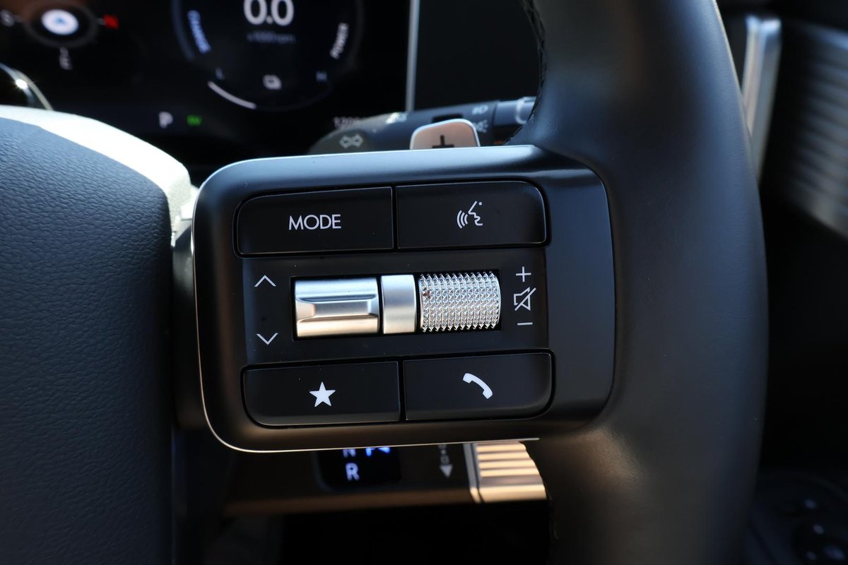 2024 Hyundai Santa Fe Hybrid Elite MX5.V1 MY25 AWD image 11
