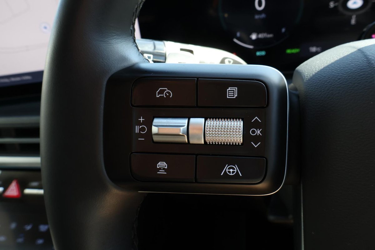 2024 Hyundai Santa Fe Hybrid Elite MX5.V1 MY25 AWD image 10