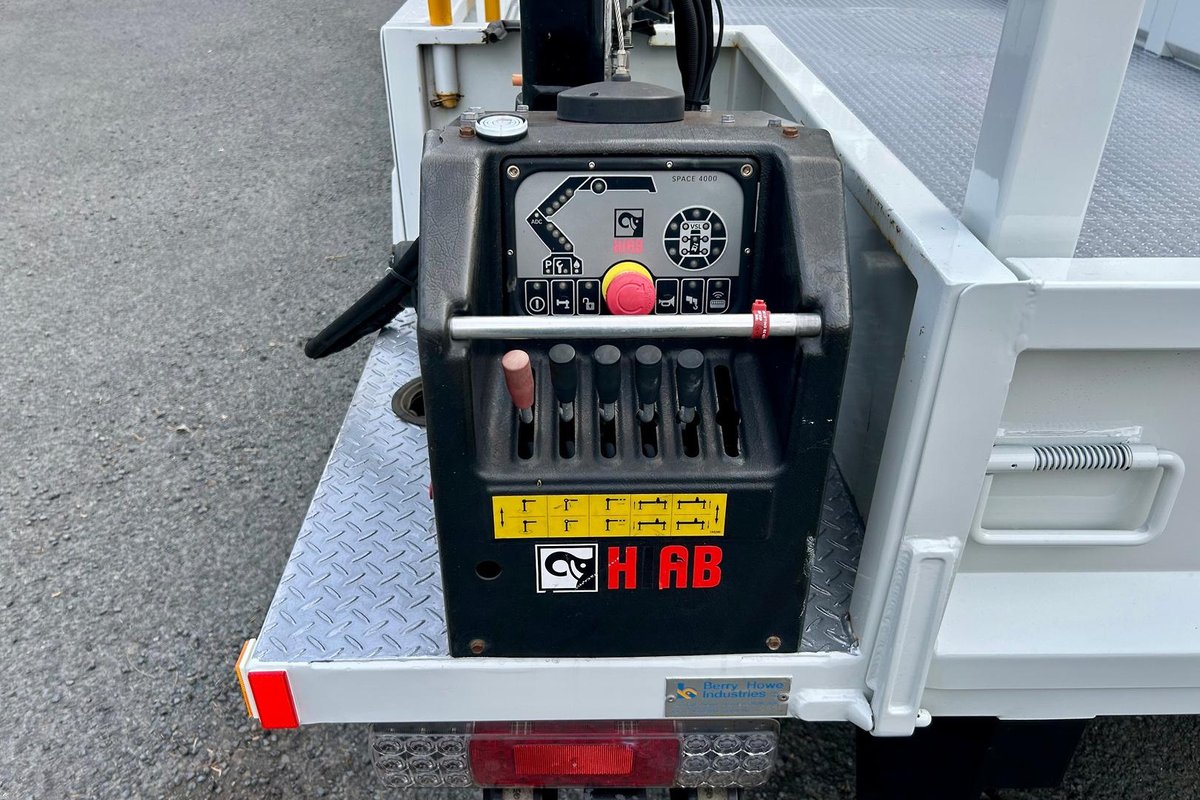 2018 Isuzu N Series NPR 65/45-190 image 17