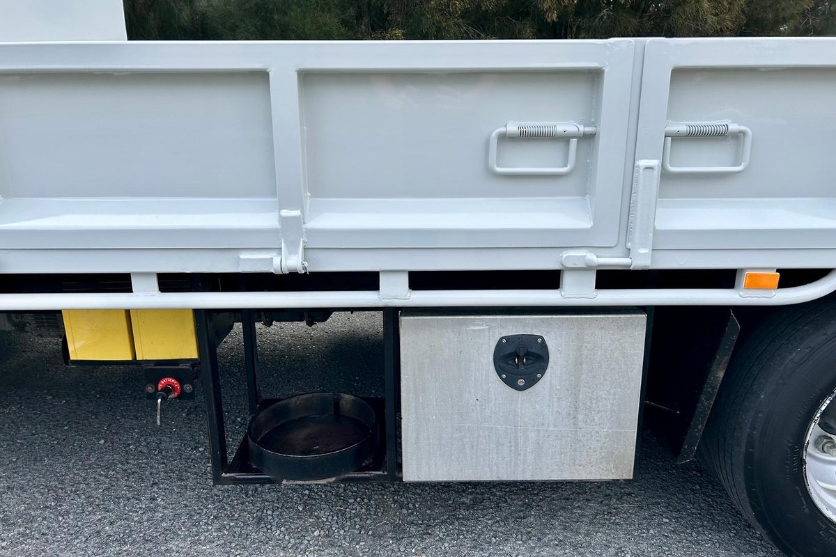 2018 Isuzu N Series NPR 65/45-190 image 15