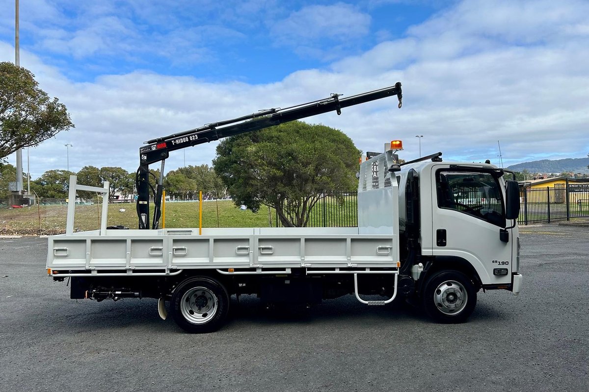 2018 Isuzu N Series NPR 65/45-190 image 23