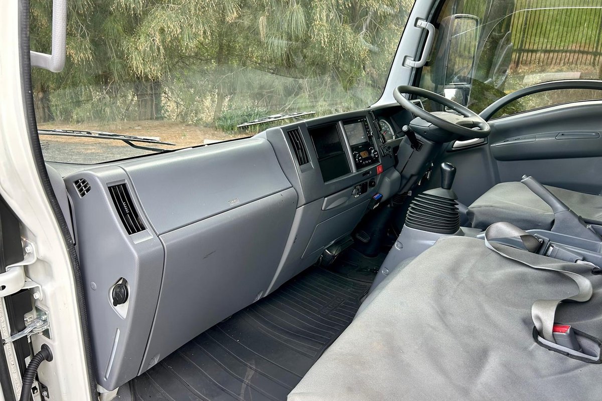 2018 Isuzu N Series NPR 65/45-190 image 29