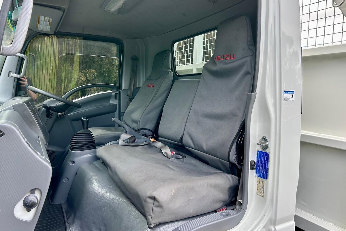 2018 Isuzu N Series NPR 65/45-190 image 31