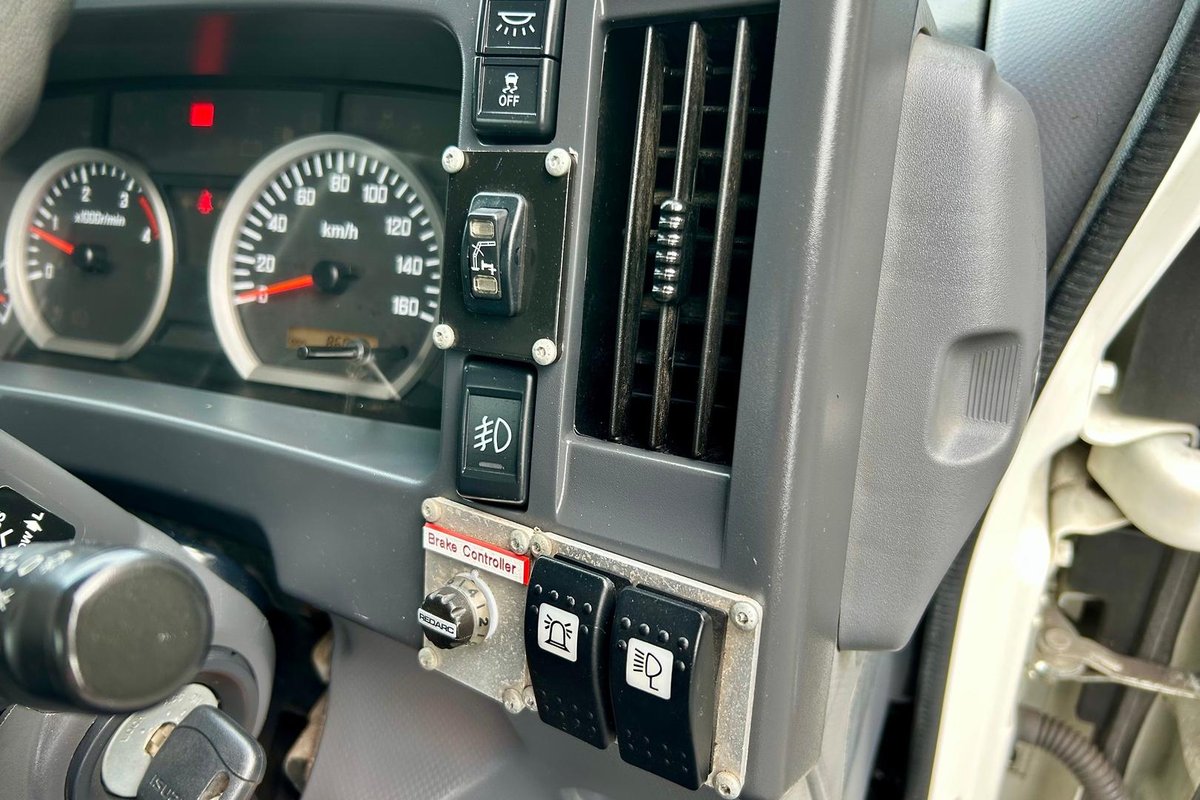 2018 Isuzu N Series NPR 65/45-190 image 33