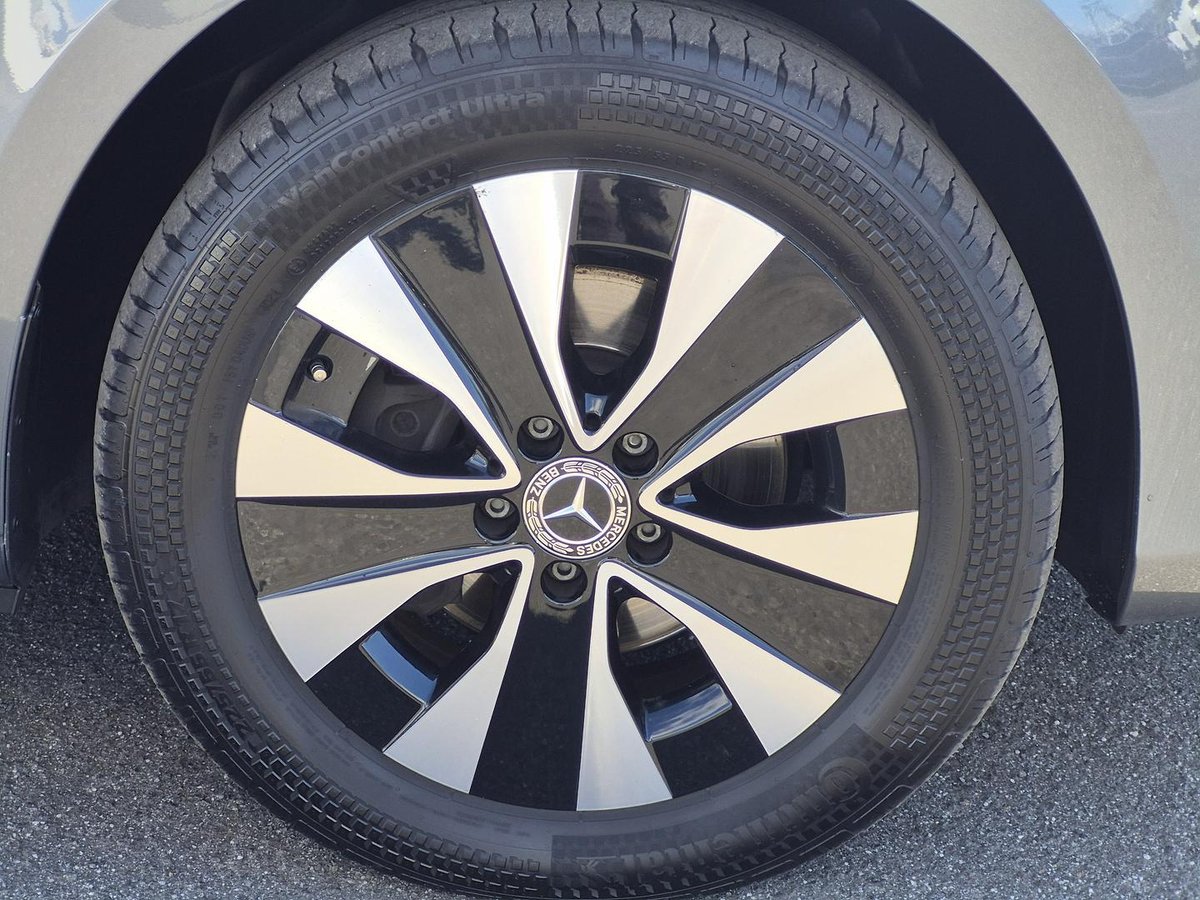 2021 Mercedes-Benz Valente 116CDI 447 image 20