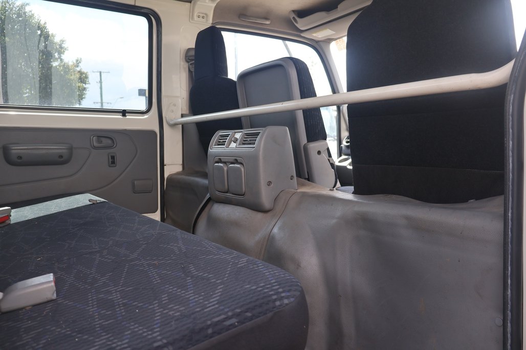 2014 HINO DUTRO 917 image 14