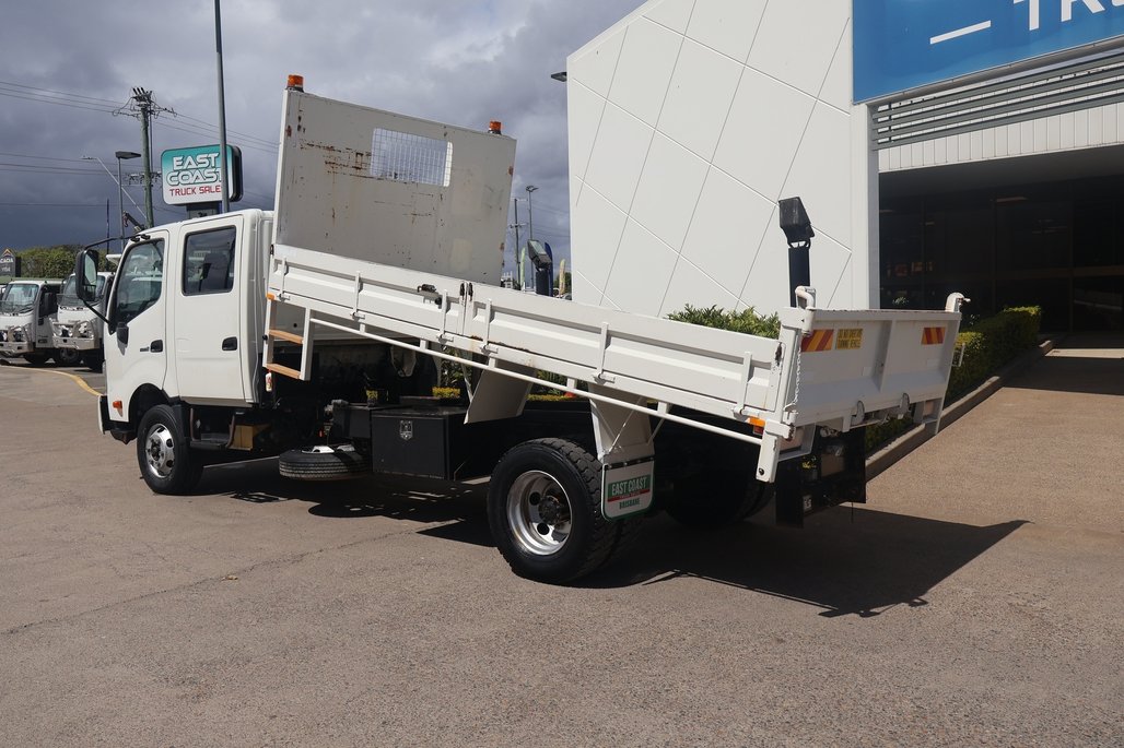 2014 HINO DUTRO 917 image 20