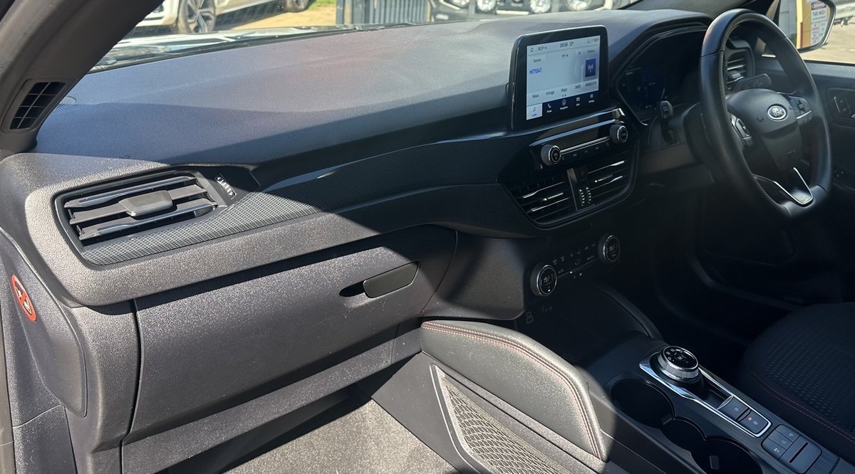 2022 Ford Escape ST-Line ZH MY22 image 16