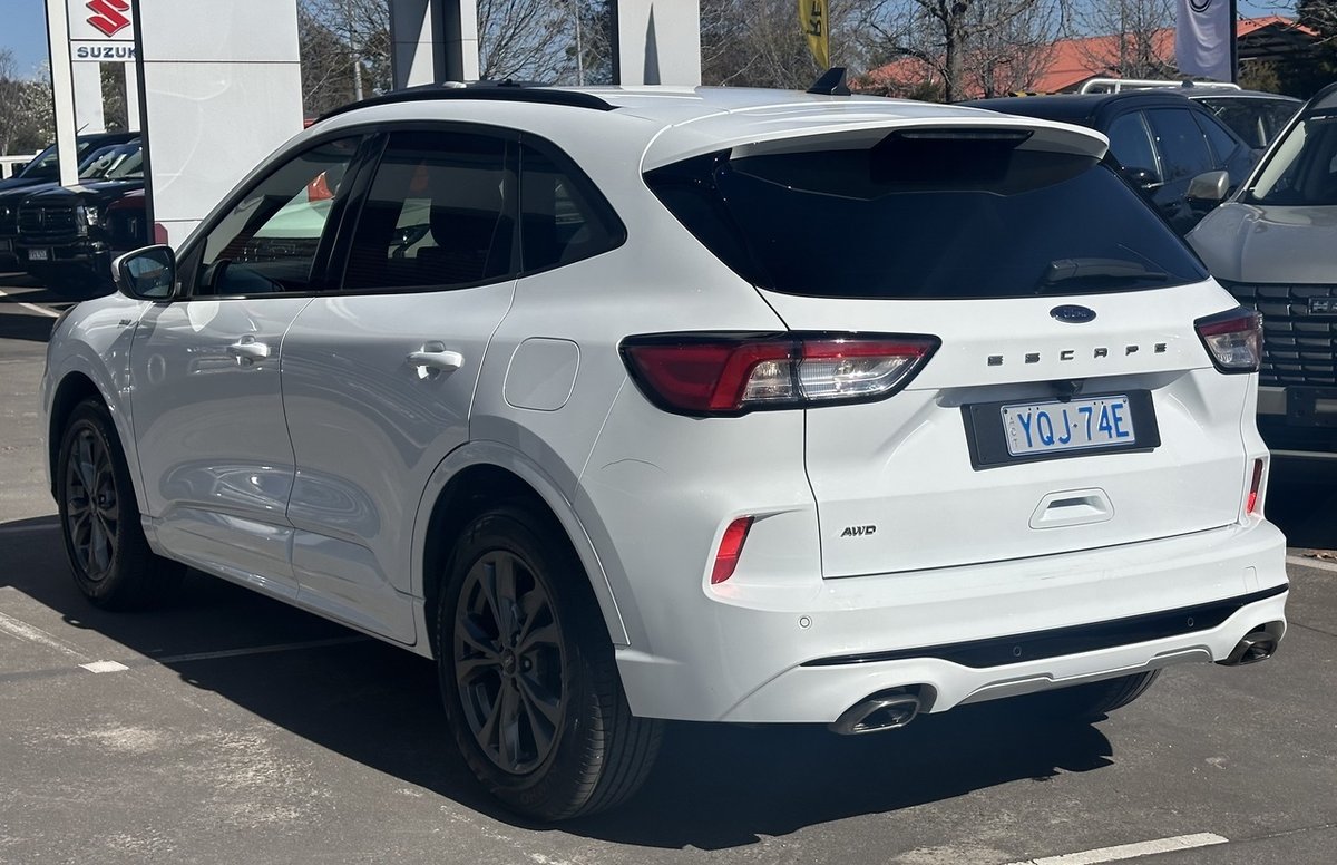 2022 Ford Escape ST-Line ZH MY22 AWD image 13