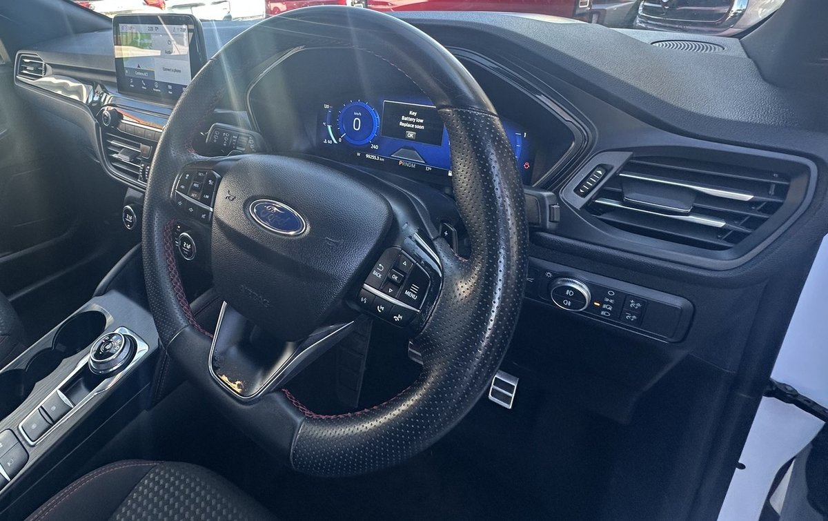 2022 Ford Escape ST-Line ZH MY22 AWD image 16