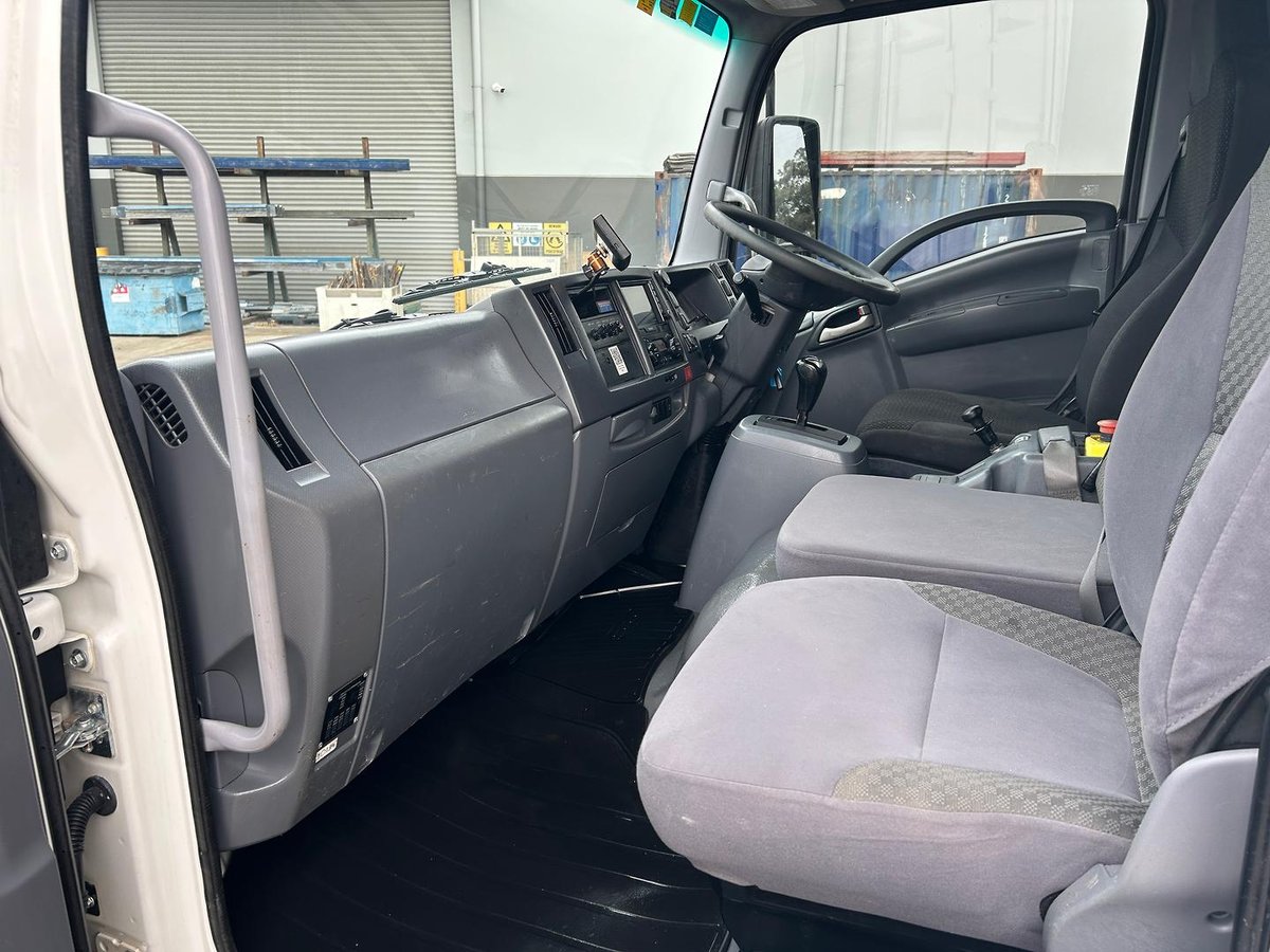 2020 Isuzu F Series FRR110-260 image 18