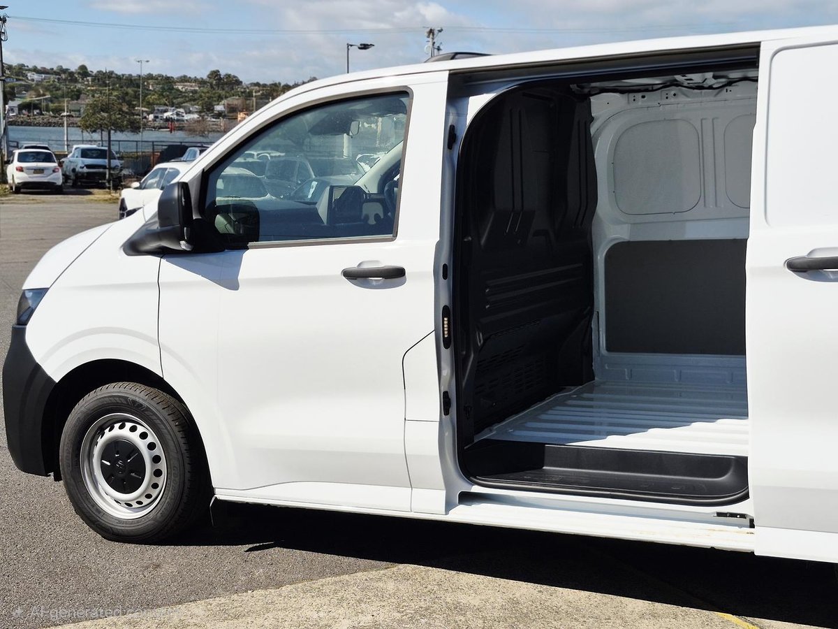 2025 Volkswagen Transporter TDI390 Lite NSN MY25 image 22