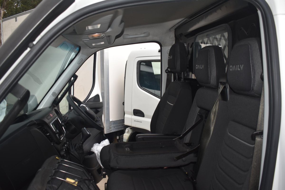2023 Iveco Daily 35S14V image 12
