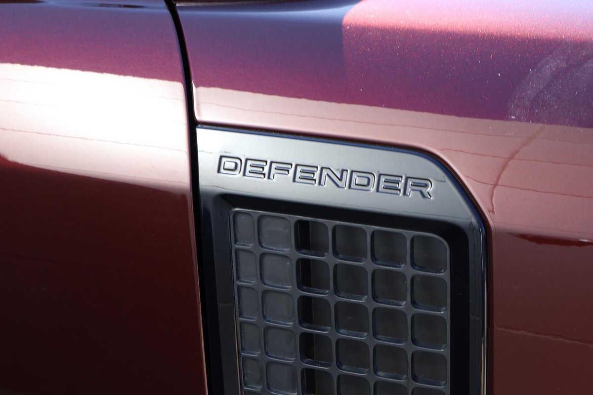 2024 Land Rover Defender 110 D350 Sedona Edition L663 MY25 AWD image 20