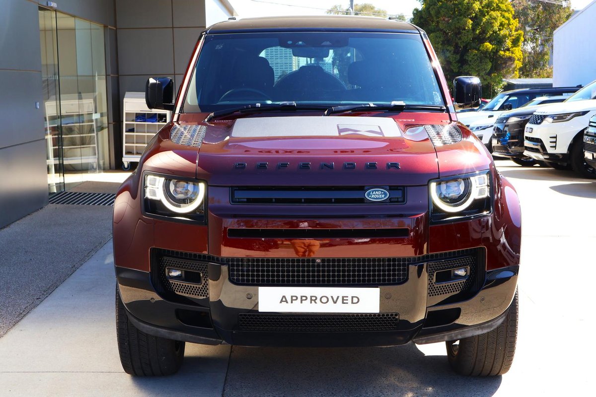 2024 Land Rover Defender 110 D350 Sedona Edition L663 MY25 AWD image 7
