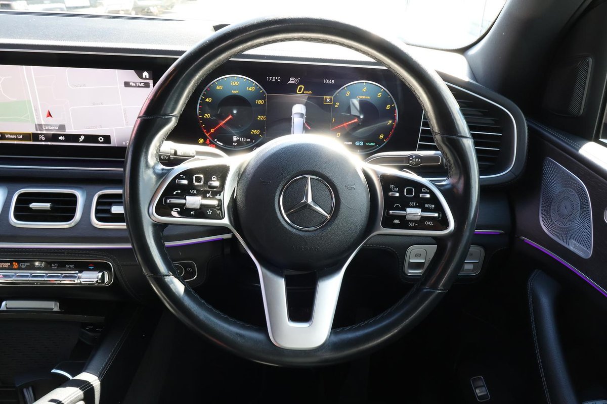 2022 Mercedes-Benz V-Class image 23