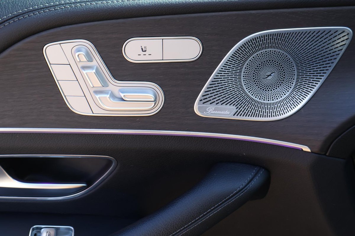 2022 Mercedes-Benz V-Class image 22