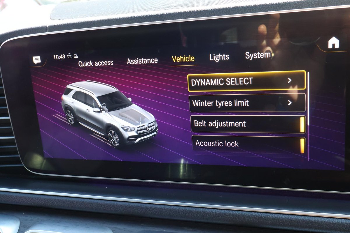 2022 Mercedes-Benz V-Class image 35