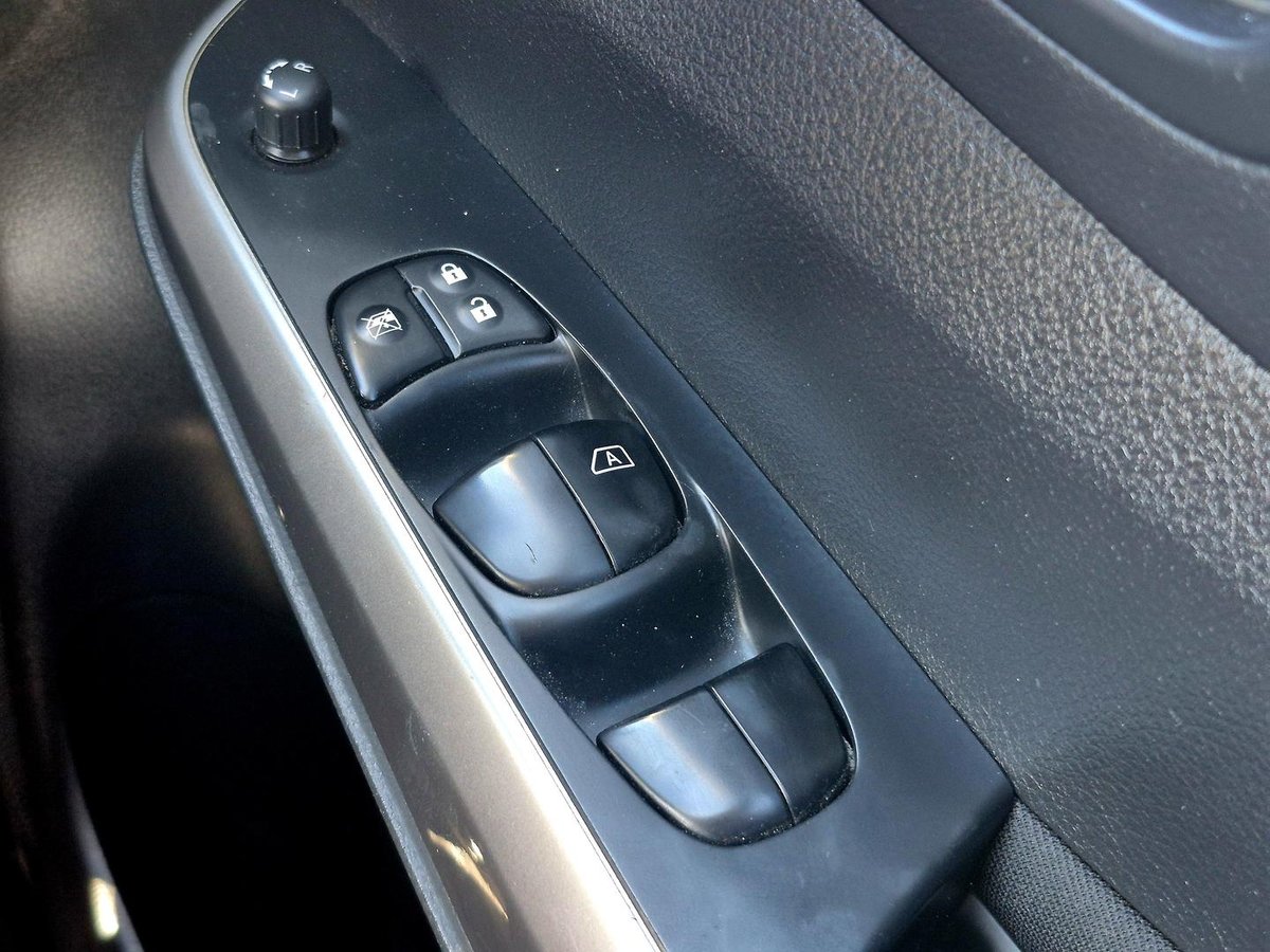 2021 Nissan Navara SL D23 MY21 4x2 image 16