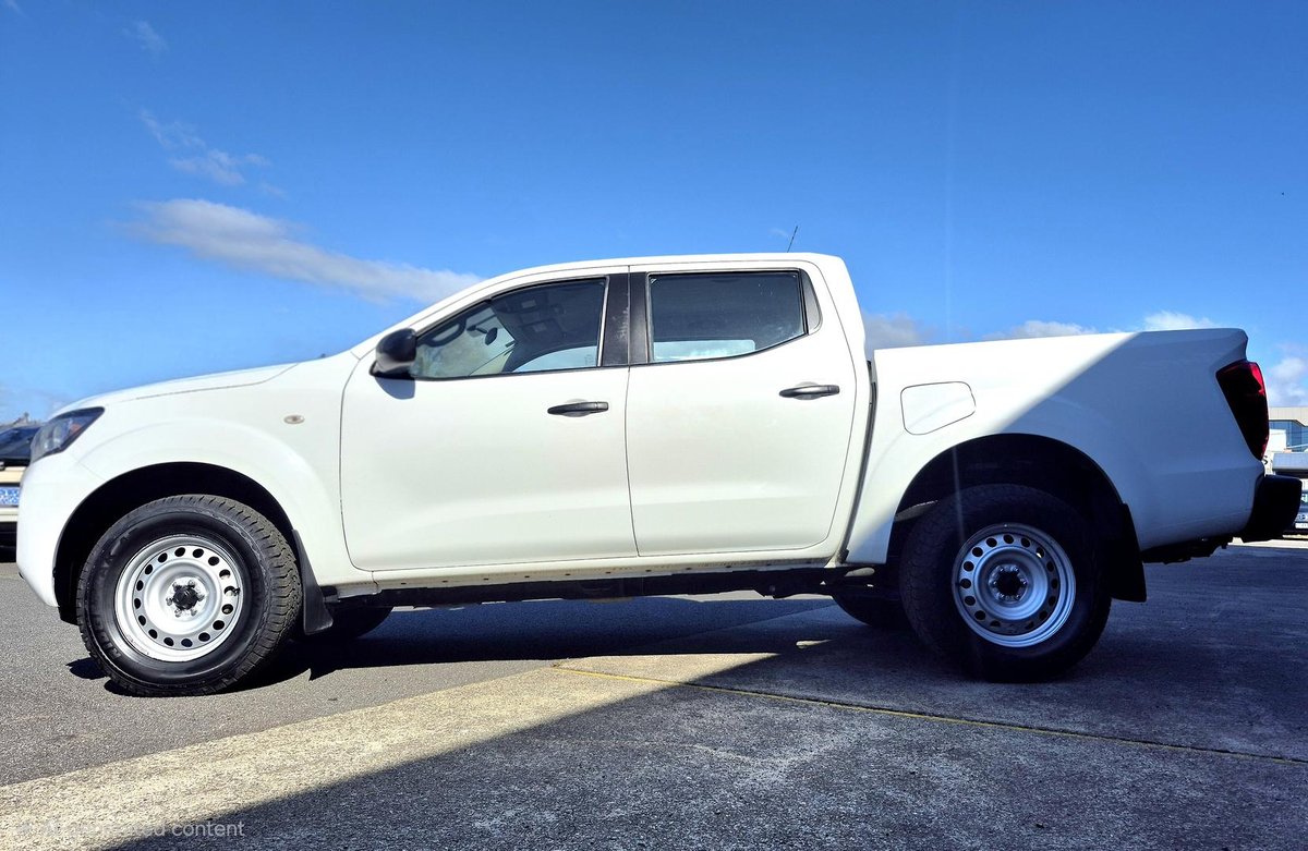 2021 Nissan Navara SL D23 MY21 4x2 image 25