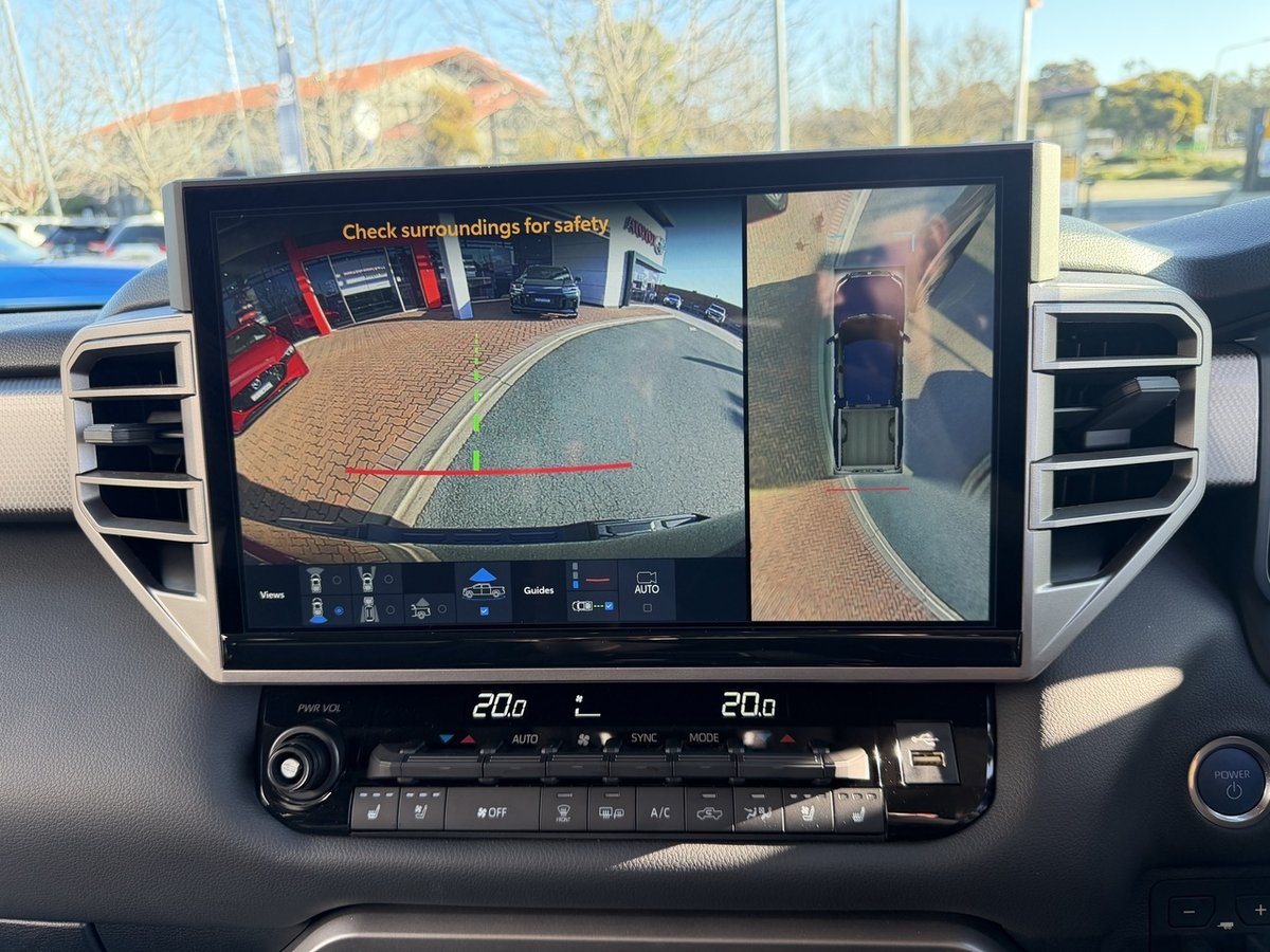 2023 Toyota Tundra Limited Vxkh75L image 11